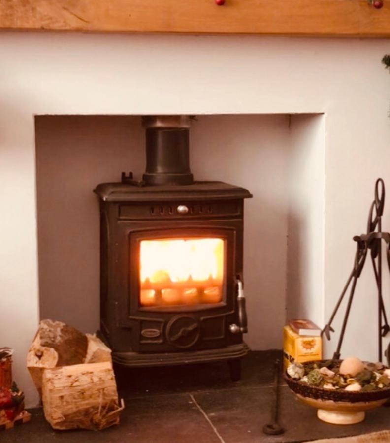 Ponderosea Cottage Free Gated Parking M1 & City Location, Wood Stove Lisburn Exteriér fotografie